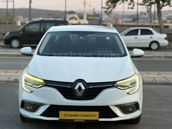 2019 TOUCH OTOMOTİK DİZEL EDC 252KM MEGANE 4