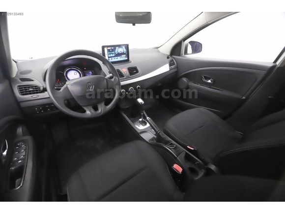 AUTO VENTE DİZEL OTOMATİK HB RENAULT MEGANE