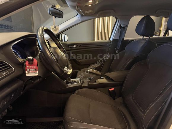 ÜGEM'DEN 2017 RENAULT MEGANE 1.5 DCI TOUCH EDC