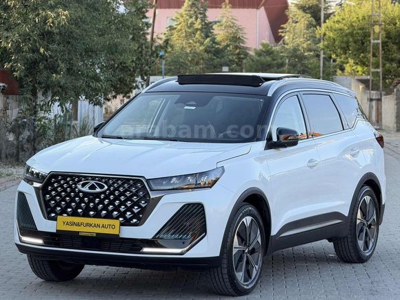 DEĞİŞENSİZ BOYASIZ TRAMERSİZ 2025 MODEL 15 BİN KM'DE CHERY