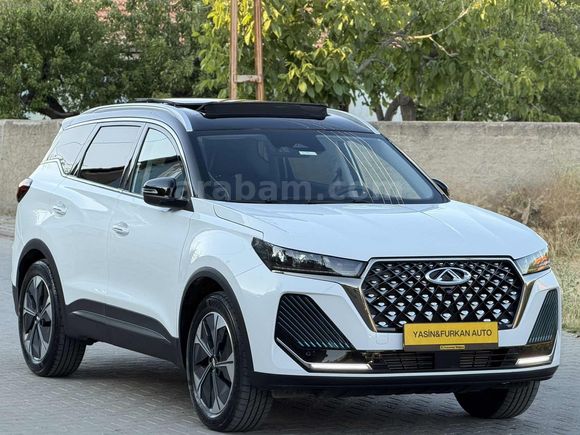 DEĞİŞENSİZ BOYASIZ TRAMERSİZ 2025 MODEL 15 BİN KM'DE CHERY