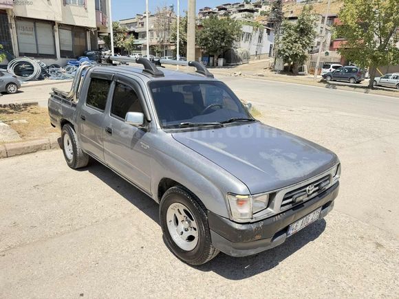 2000 MODEL 2006 TRAFİK ÇIKIŞLI HİLUX