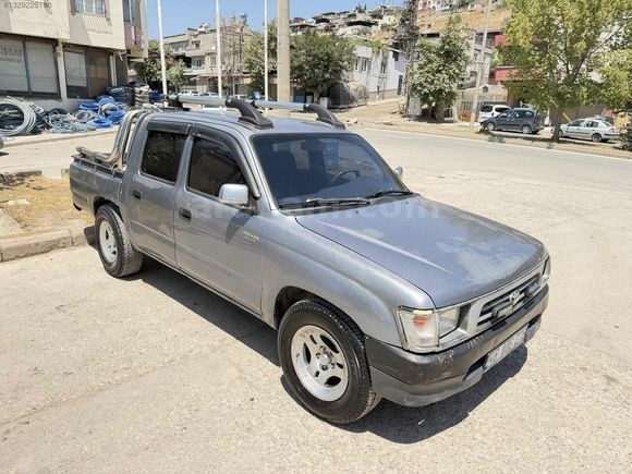 2000 MODEL 2006 TRAFİK ÇIKIŞLI HİLUX