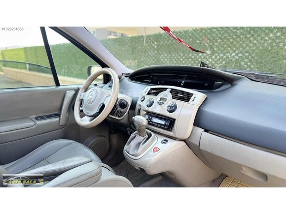 ACİL 2004 OTOMATİK FULL RENAULT SCENIC CAM TAVAN DERİ KOLTUK
