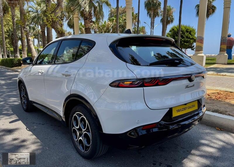 ~BEYAZ~2024 MODEL 13000 KM'DE BOYASIZ ALFA ROMEO TONALE 1.6 Ti 4