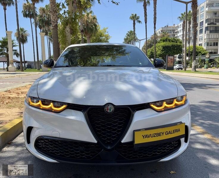 ~BEYAZ~2024 MODEL 13000 KM'DE BOYASIZ ALFA ROMEO TONALE 1.6 Ti 2
