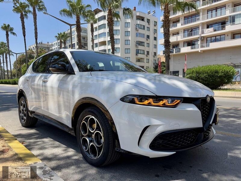 ~BEYAZ~2024 MODEL 13000 KM'DE BOYASIZ ALFA ROMEO TONALE 1.6 Ti 3