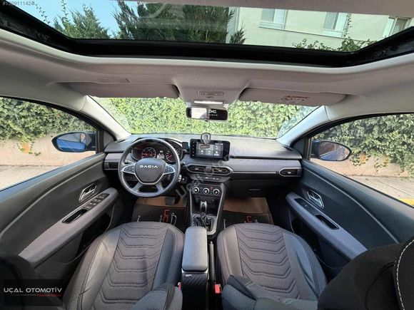 10BİN KM 2025 MODEL SUNROOF GSR2 ŞERİT TAKİP 1.0 TCE