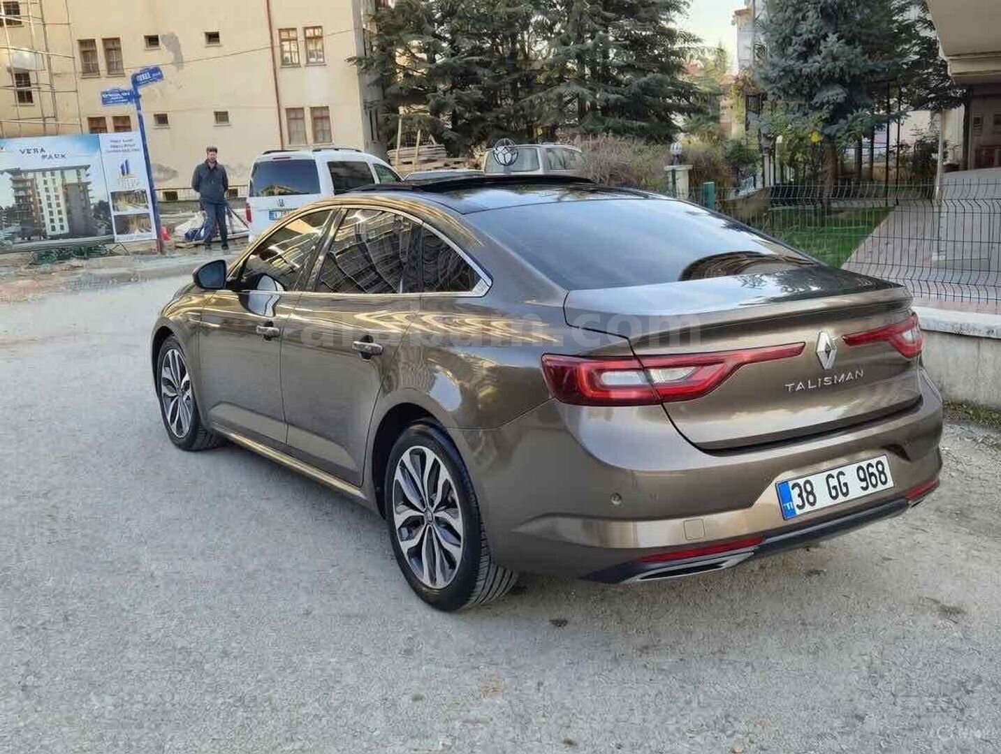 Sahibinden Renault Talisman 1.6 dCi Icon 2016 Model Kayseri 195.000 km Kahverengi 3