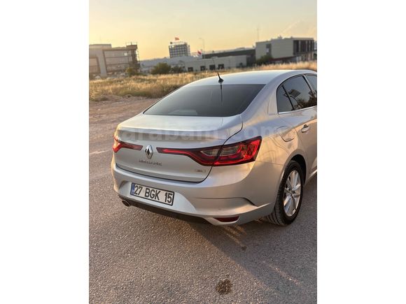 Sahibinden Renault Megane 1.5 dCi Touch 2016 Model 