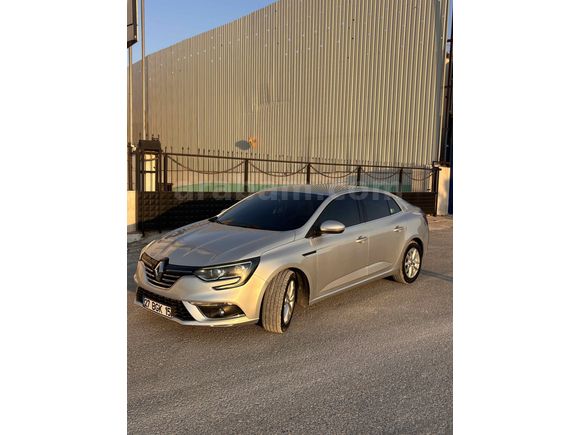 Sahibinden Renault Megane 1.5 dCi Touch 2016 Model 