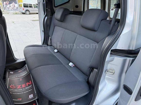İLK SAHIBINDEN(KLIMALI) 226.000 KM