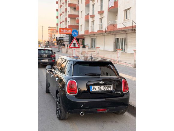 Sahibinden Mini Cooper 1.5 D Pepper 2017 Model  139.000 km Siyah