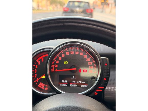 Sahibinden Mini Cooper 1.5 D Pepper 2017 Model  139.000 km Siyah
