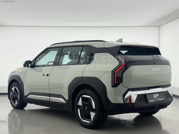 K.KARTINA 9TAKSİT 2025 KIA EV3 PRESTIGE STANDART RANGE 20.000KM