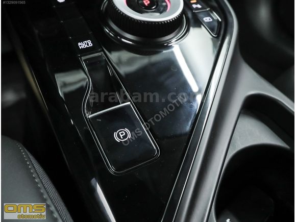 OMS OTOMOTİV'DEN 2023 HATASIZ KİA NİRO EV ELEGANCE %O FAİZ