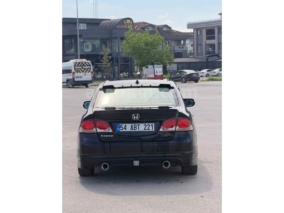 Sahibinden Honda Civic 1.6i VTEC Elegance 2009 Model 