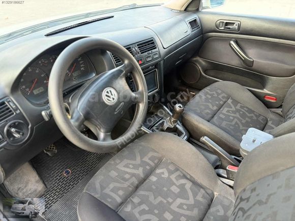 1999 VOLKSWAGEN BORA 1.6