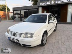 1999 VOLKSWAGEN BORA 1.6