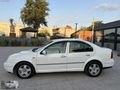 1999 VOLKSWAGEN BORA 1.6