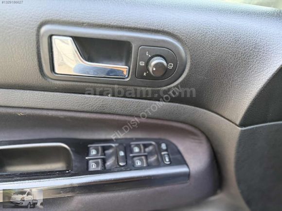 1999 VOLKSWAGEN BORA 1.6
