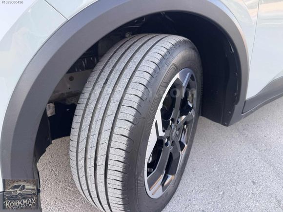 2025 Tourneo Courier 1.5L EcoBlue Active KIŞ PAKET ÇİFT RENK