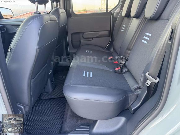 2025 Tourneo Courier 1.5L EcoBlue Active KIŞ PAKET ÇİFT RENK