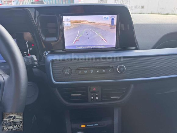 2025 Tourneo Courier 1.5L EcoBlue Active KIŞ PAKET ÇİFT RENK
