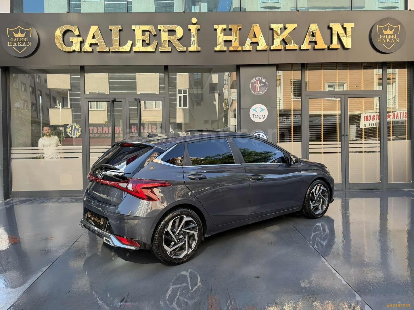 Galeriden Hyundai i20 1.4 MPI Elite 2021 Model Kocaeli 98.000 km Füme 6