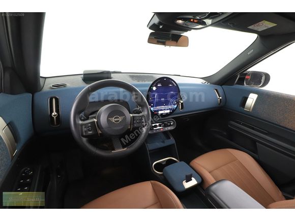 Mengerler Bursa 2024 Mini Countryman E Favoured