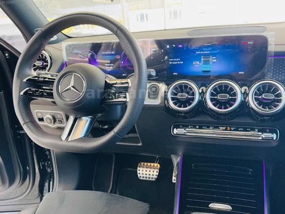 \\~MİLAD OTOMOTİV DEN .2025 mercedez 8 BİN KM