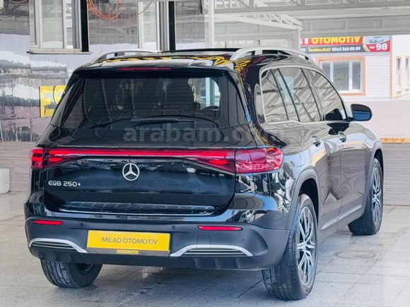 \\~MİLAD OTOMOTİV DEN .2025 mercedez 8 BİN KM