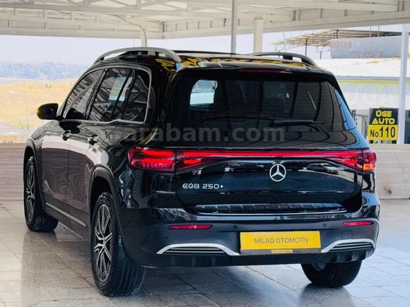 \\~MİLAD OTOMOTİV DEN .2025 mercedez 8 BİN KM