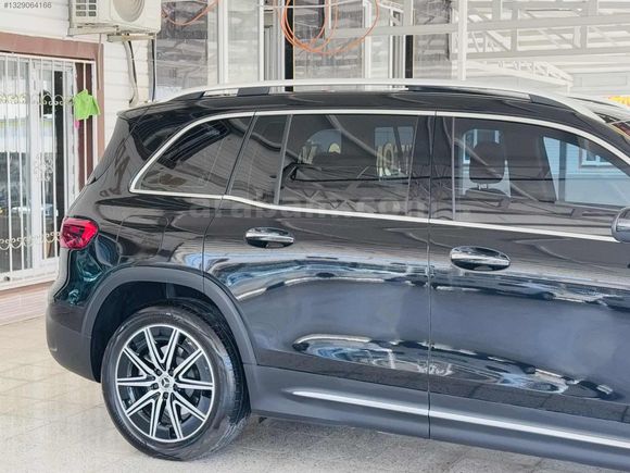 \\~MİLAD OTOMOTİV DEN .2025 mercedez 8 BİN KM