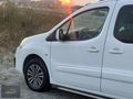 ÖZMARDAN PEUGEOT PARTNER 1.6 ACTİVE 2017 MODEL