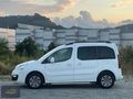 ÖZMARDAN PEUGEOT PARTNER 1.6 ACTİVE 2017 MODEL