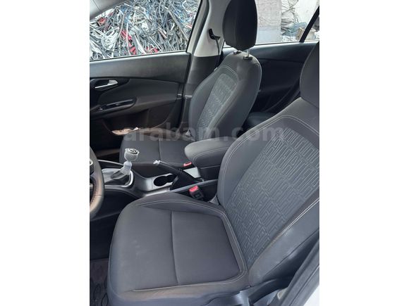 Sahibinden Fiat Egea 1.4 Fire Urban 2024 Model 