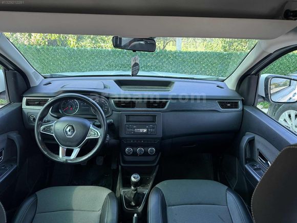 SP AUTO'dan 2022 RENAULT EXPRESS Combi 1.5 DİZEL