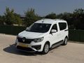 SP AUTO'dan 2022 RENAULT EXPRESS Combi 1.5 DİZEL