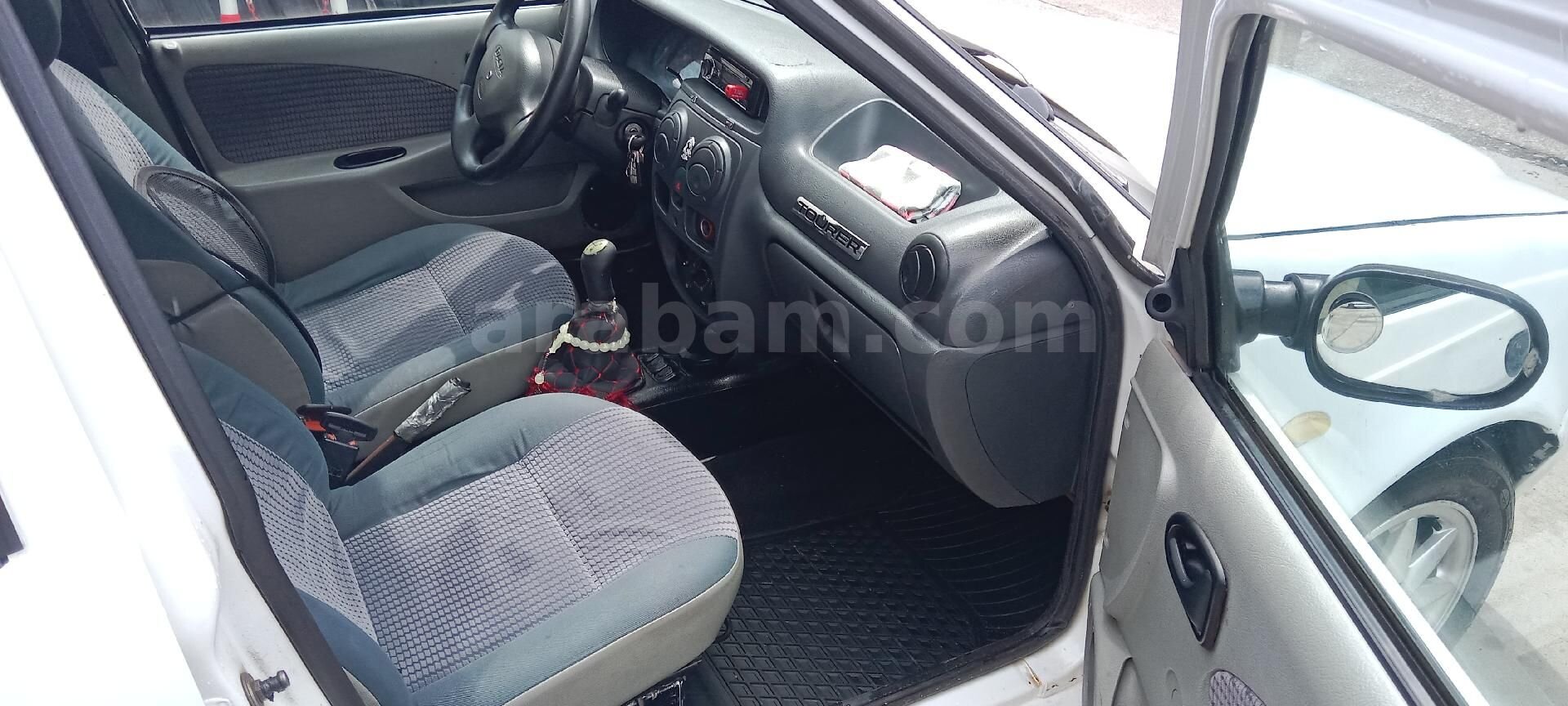 Sahibinden Dacia Solenza 1.4 Clima 2005 Model Diyarbakır 290.000 km Beyaz 5