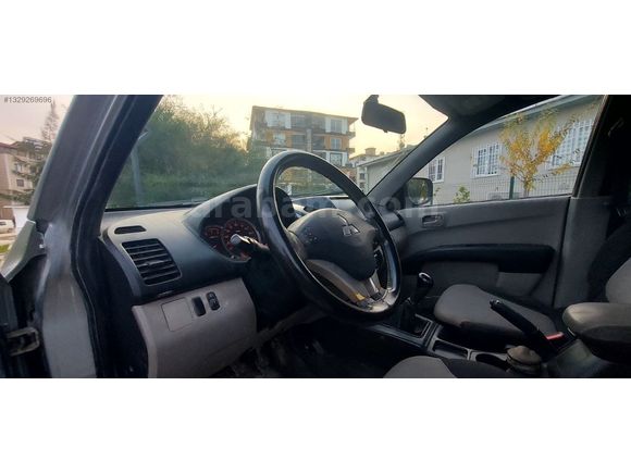 L 200 4*2 2010 MODEL 259.000KM DİZEL MANUEL TERTEMİZ