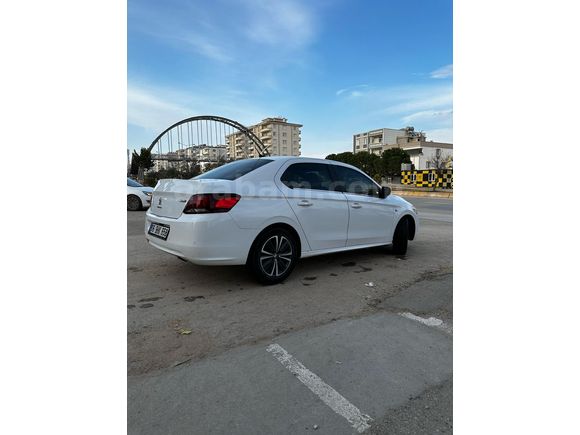 2017 301 allure 1.6 HDi