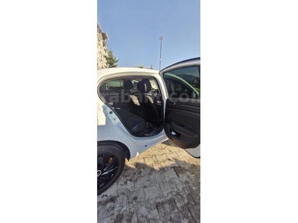 Sahibinden Renault Megane 1.3 TCe Joy 2022 Model