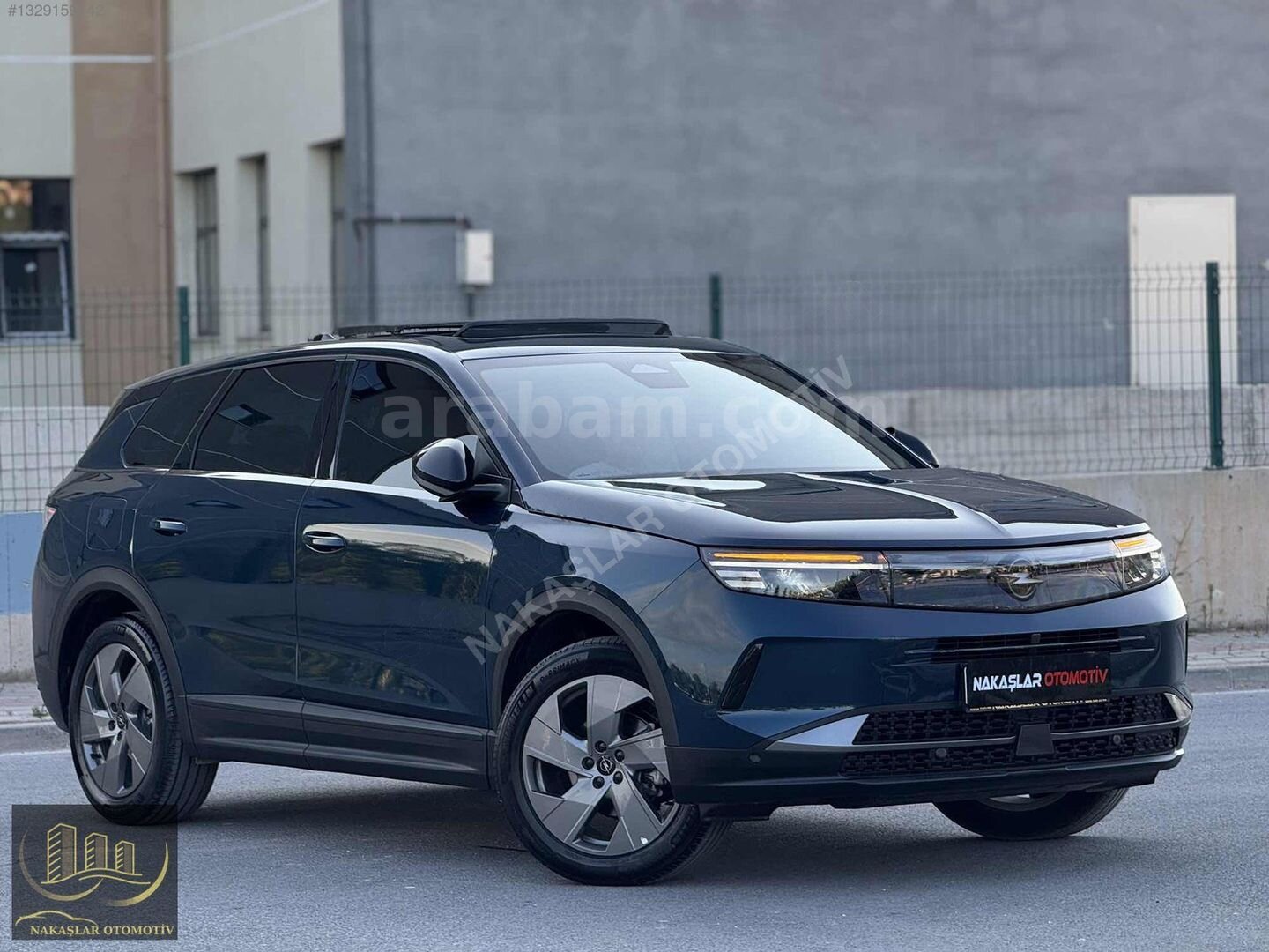 Galeriden Opel Grandland 1.2 Hybrid 2025 Model Kocaeli 6.700 km Lacivert 5