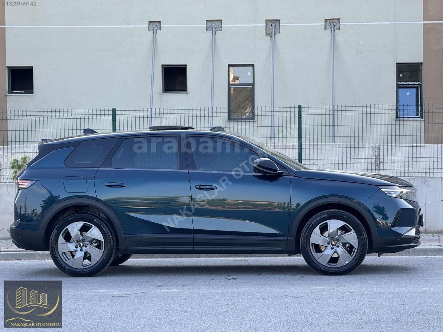 Galeriden Opel Grandland 1.2 Hybrid 2025 Model Kocaeli 6.700 km Lacivert 6