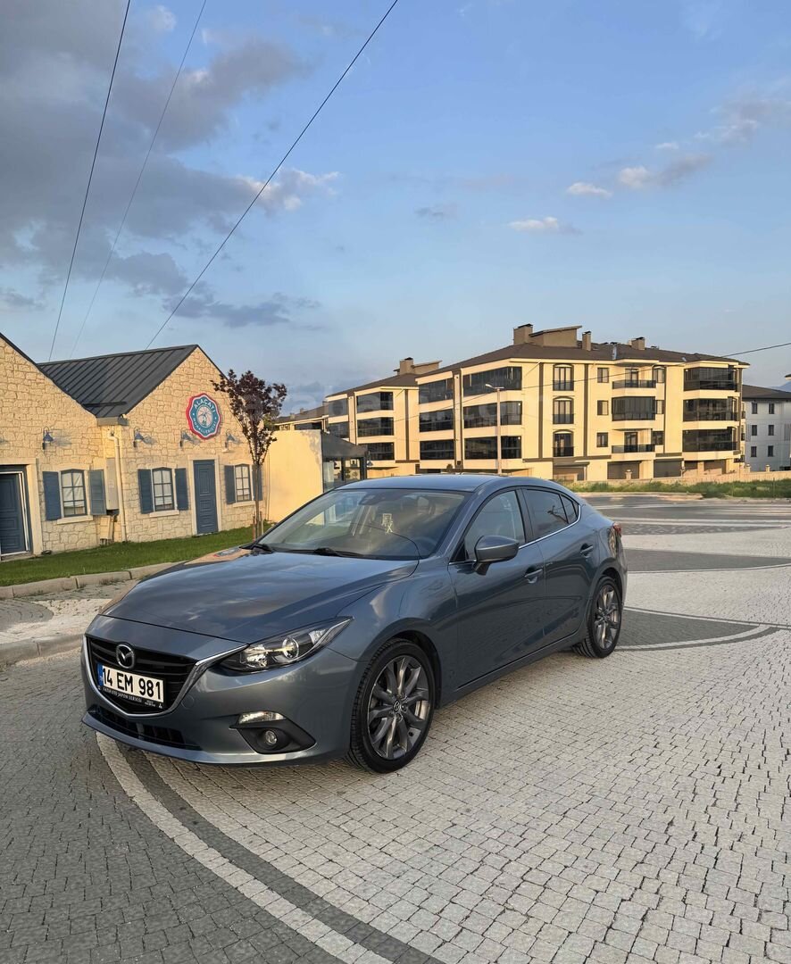 Sahibinden Mazda 3 1.5 SkyActive-G Reflex 2014 Model Bolu 177.200 km Mavi 2
