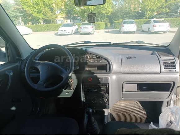 Sahibinden Peugeot Partner 1.9 D 2001 Model