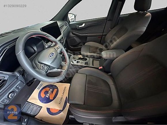 AKOTO FORD 2.ELDEN 2024 FORD KUGA ST Line X 17.100 KM'DE