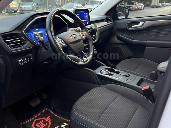 SİNAN dan FORD KUGA FULL YETKİLİ SERVİS BAKIMLI