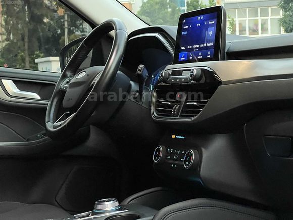 SİNAN dan FORD KUGA FULL YETKİLİ SERVİS BAKIMLI
